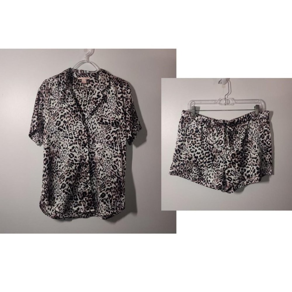 Victoria's Secret 2 Piece Leopard Print Set! - Picture 2 of 4